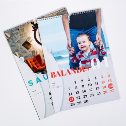 Personalized wall calendar 2025m.